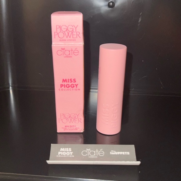 Ciate London Miss Piggy Collection Gloss Lipstick. Rosy, Pink, Lips, Sexy, Flirt - Picture 3 of 6